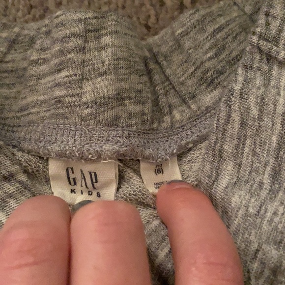 Girls Medium (8) Gap Kids Patterned Comfy Shorts - Picture 4 of 5